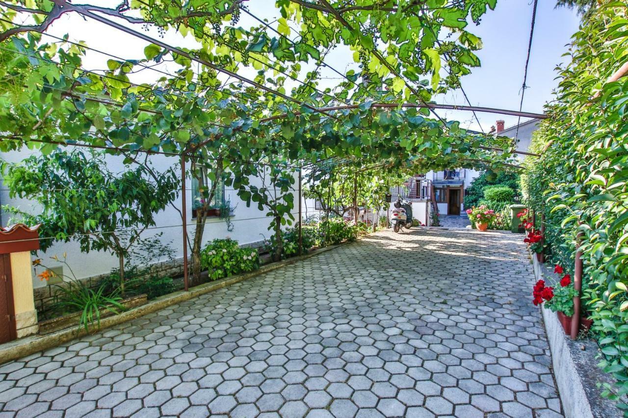 Apartman Mario Apartment Poreč Exterior foto
